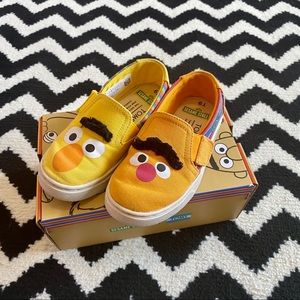 Bert & Ernie TOMS